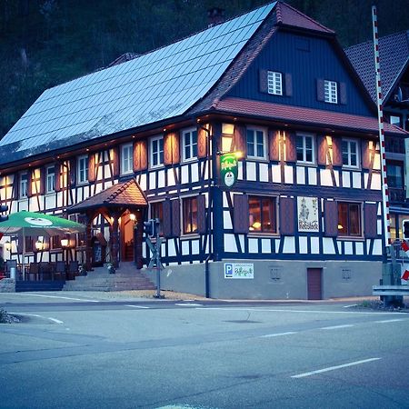 Landgasthof Rebstock Ottenhofen im Schwarzwald Εξωτερικό φωτογραφία