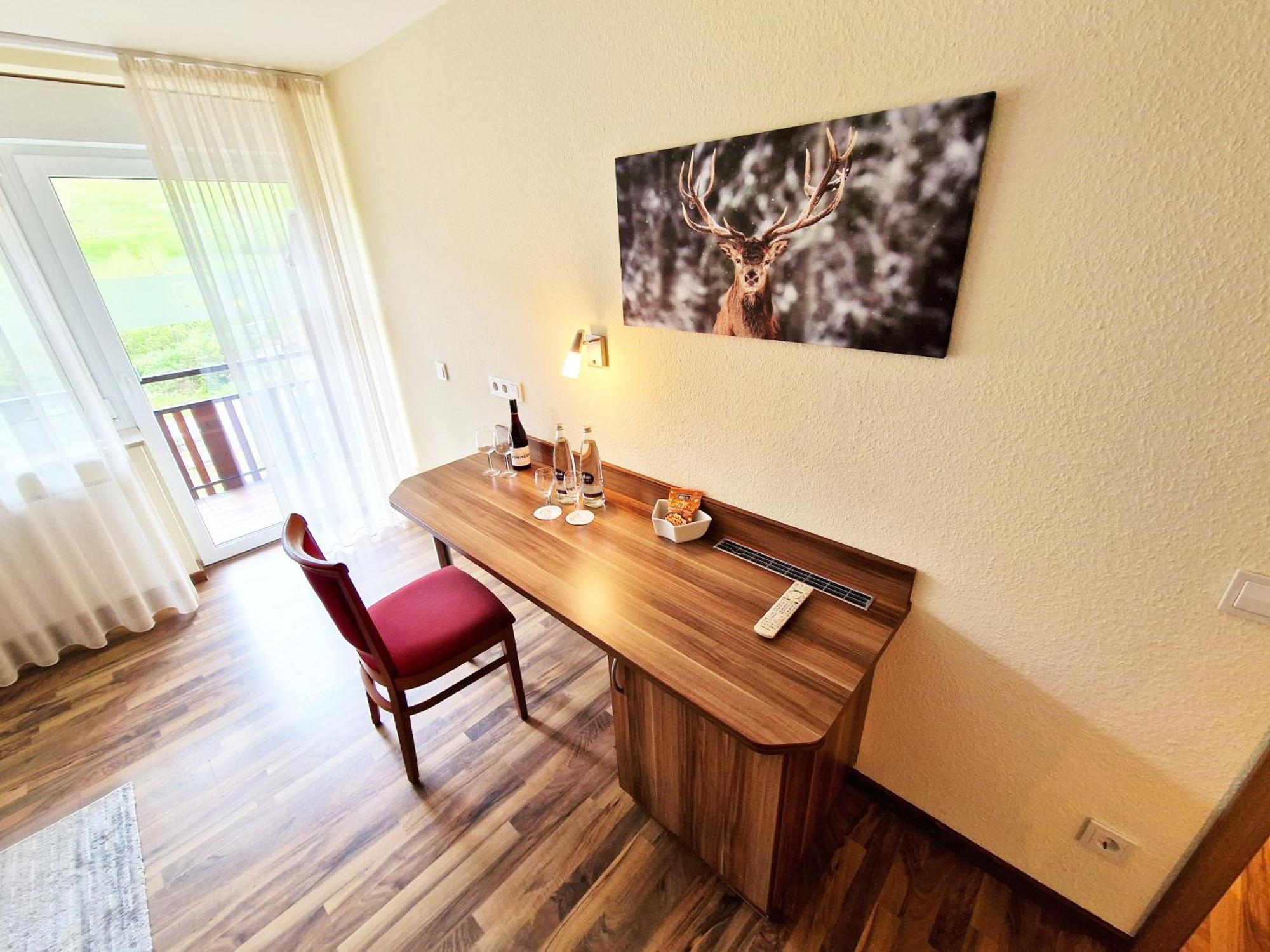 Landgasthof Rebstock Ottenhofen im Schwarzwald Εξωτερικό φωτογραφία